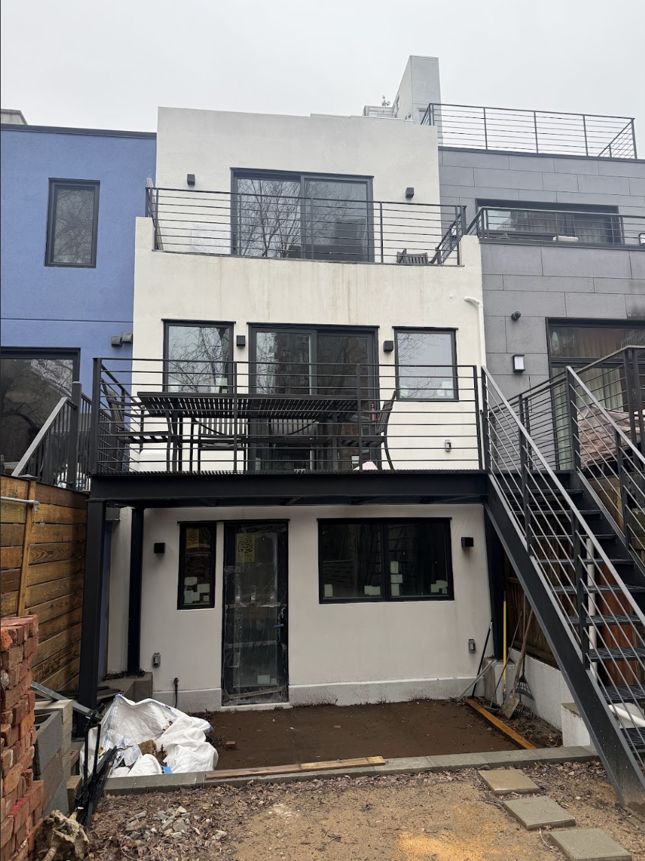 7th St 4th Story Extension Build